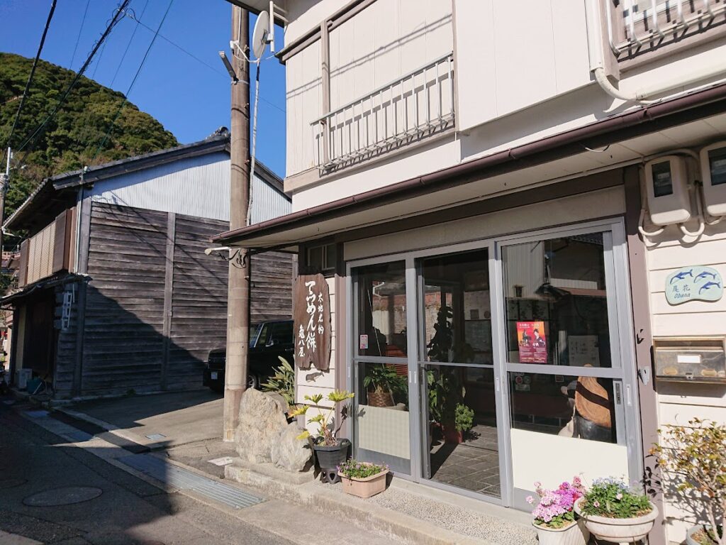 お店の前